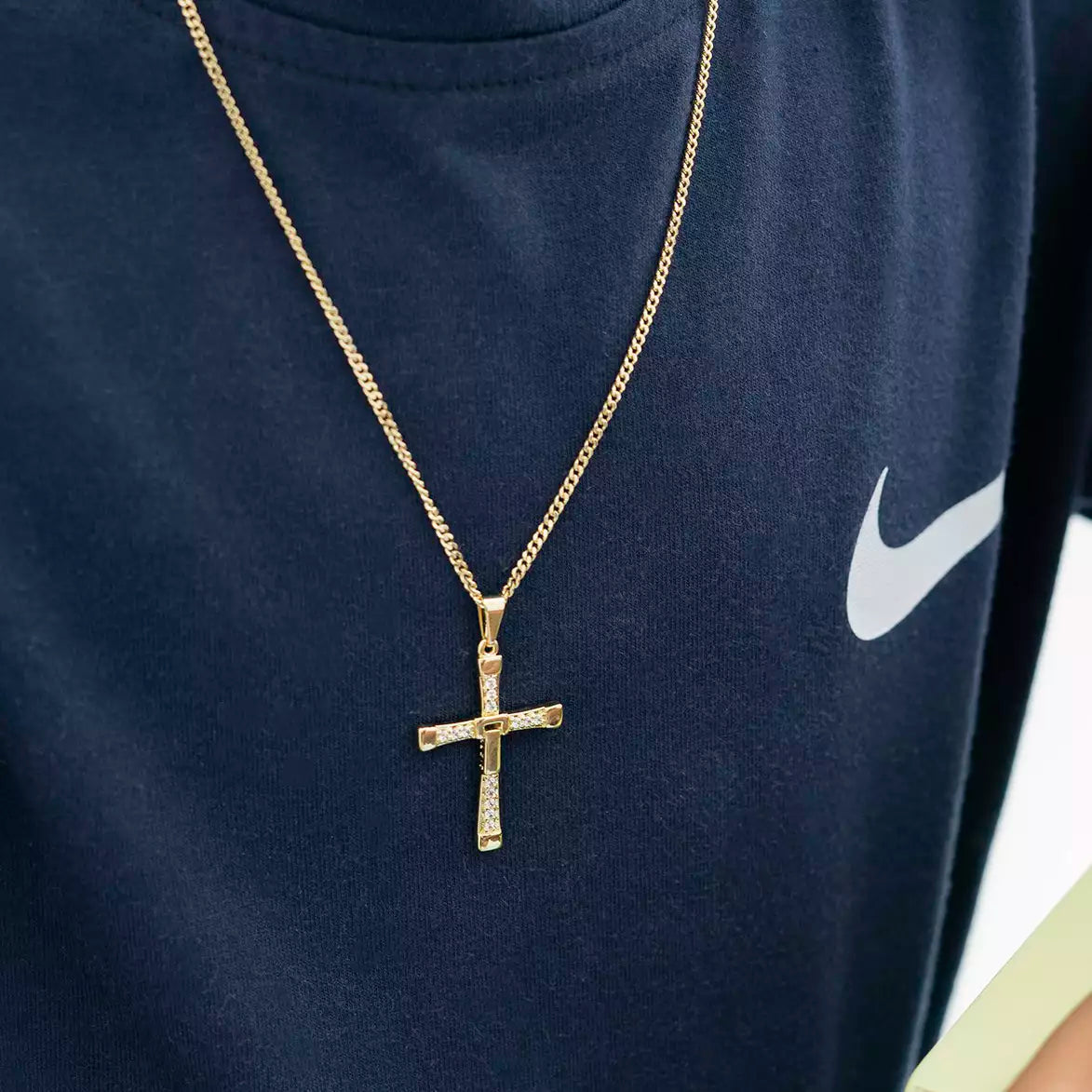 Toretto Cross Pendant 3.1 Cms Crystal